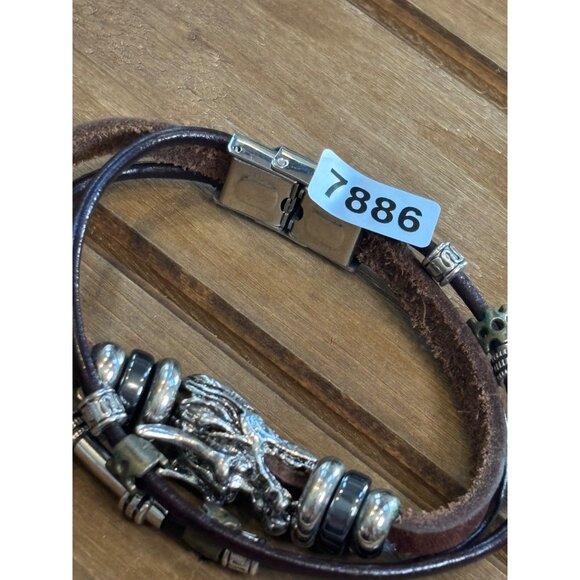 Dragon Claw Leather Bracelet With Stainless Steel Clasp - Picture 3 of 8